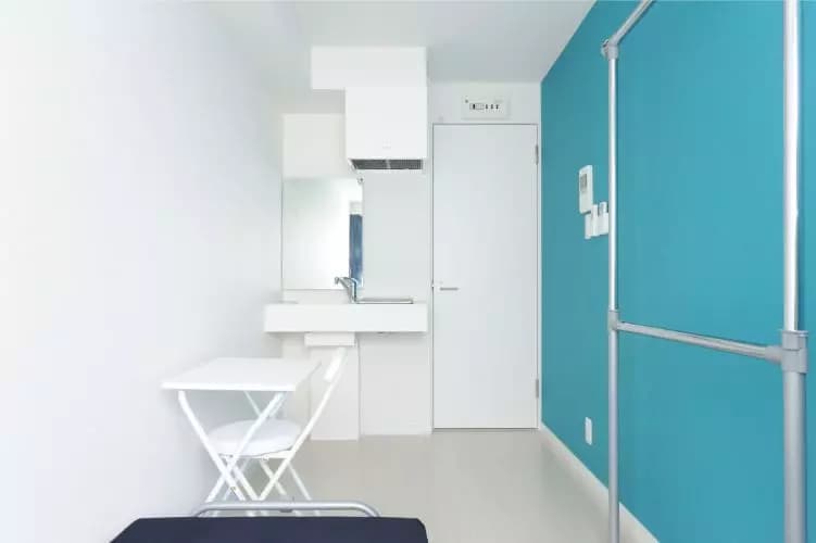 Room image 9