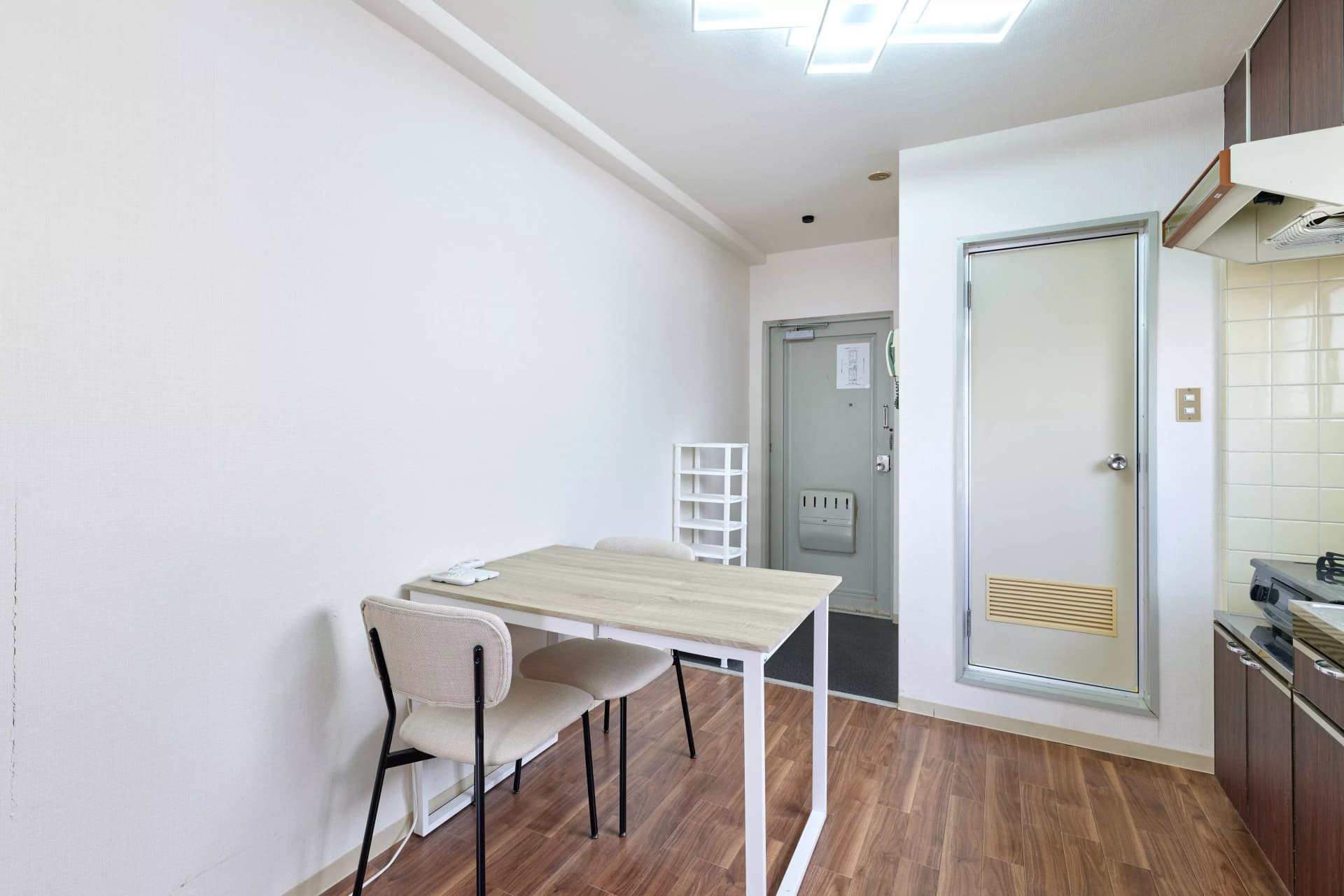 Room image 15
