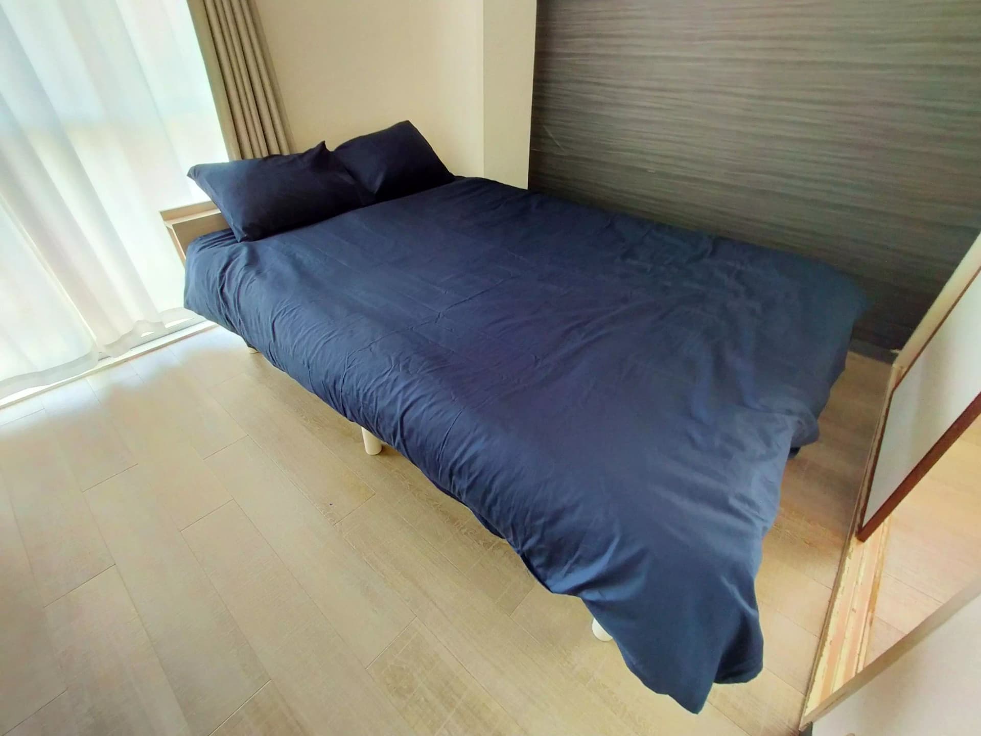 Room image 13