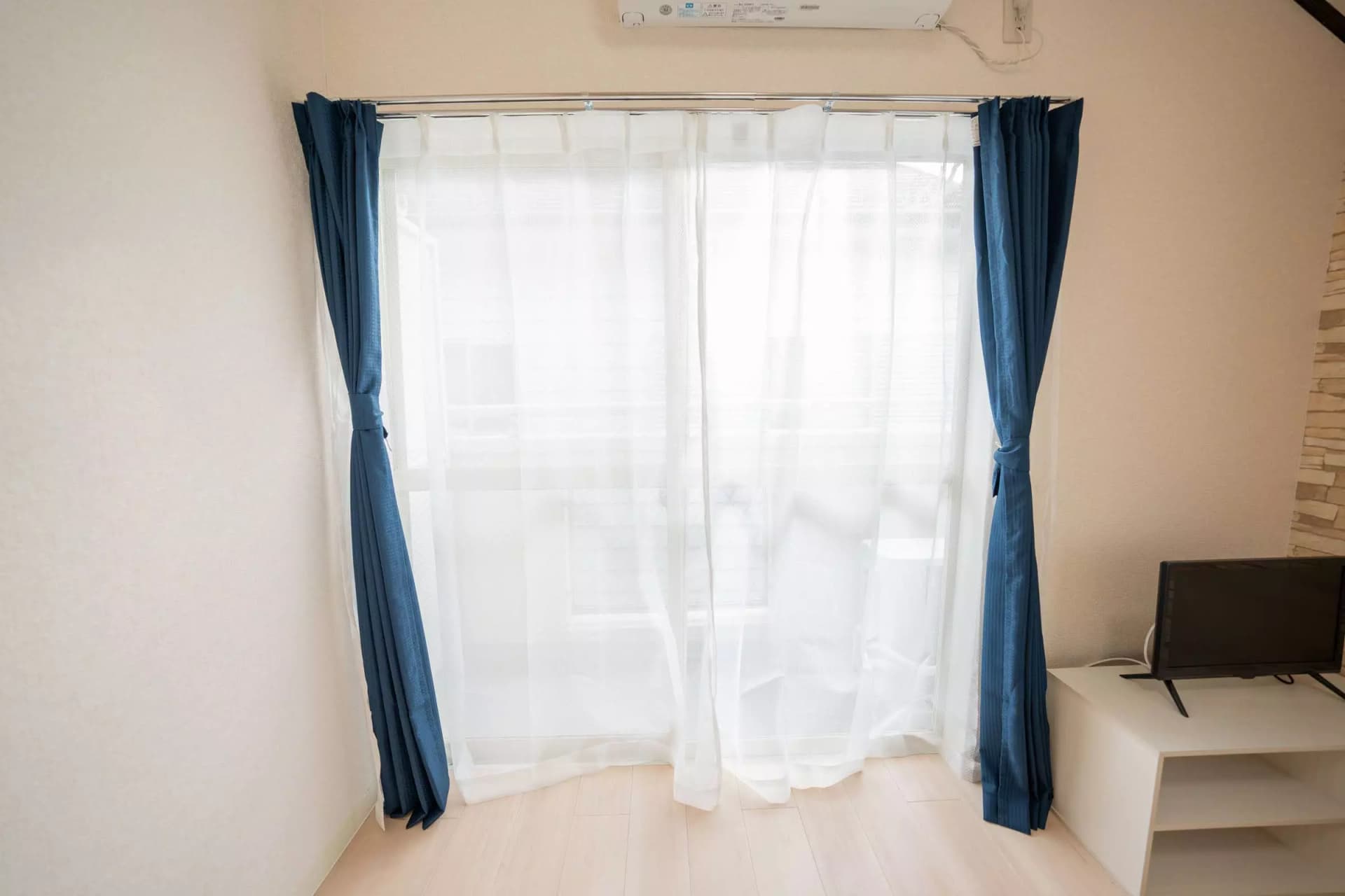 Room image 14
