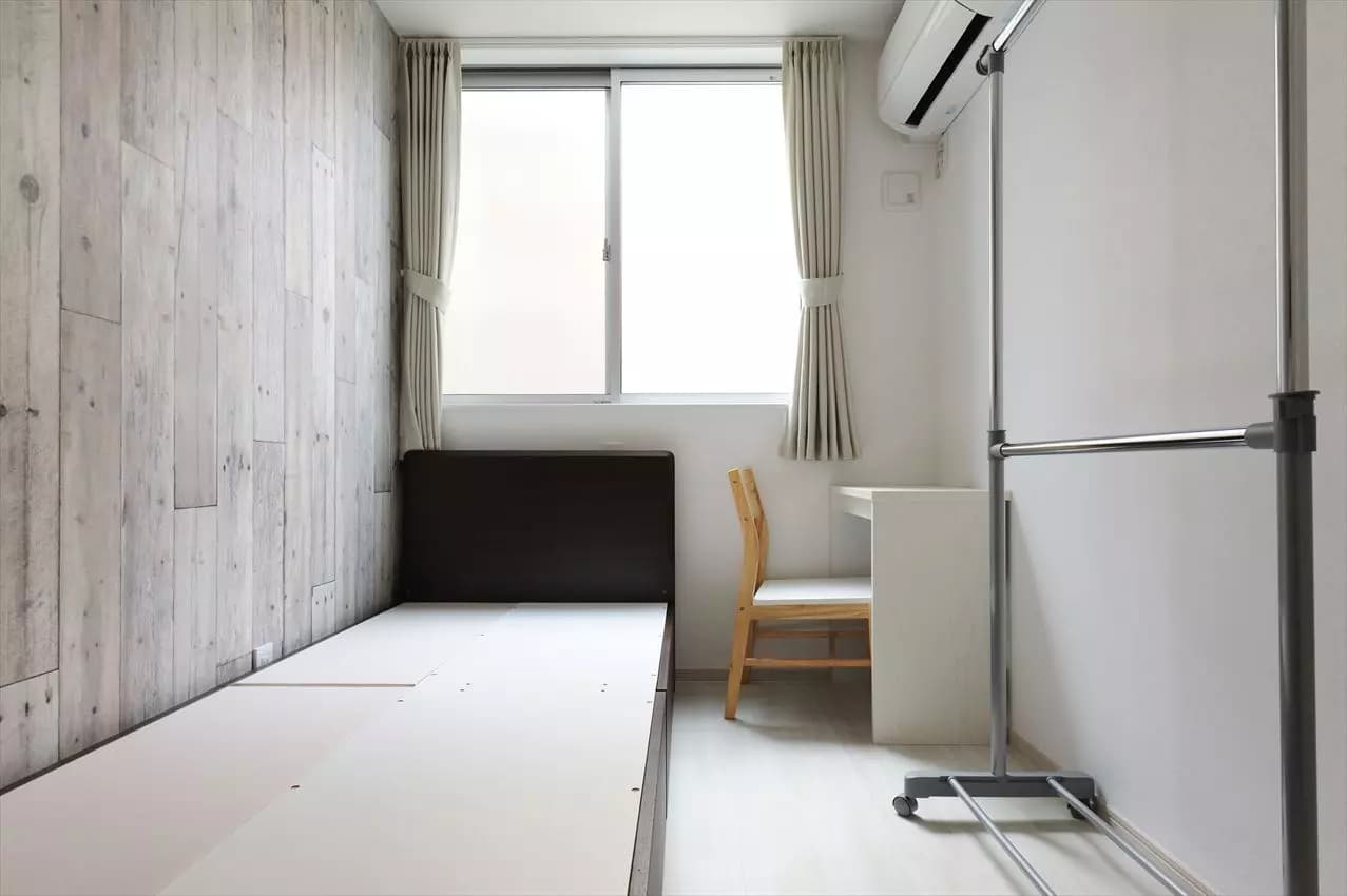 Room image 11