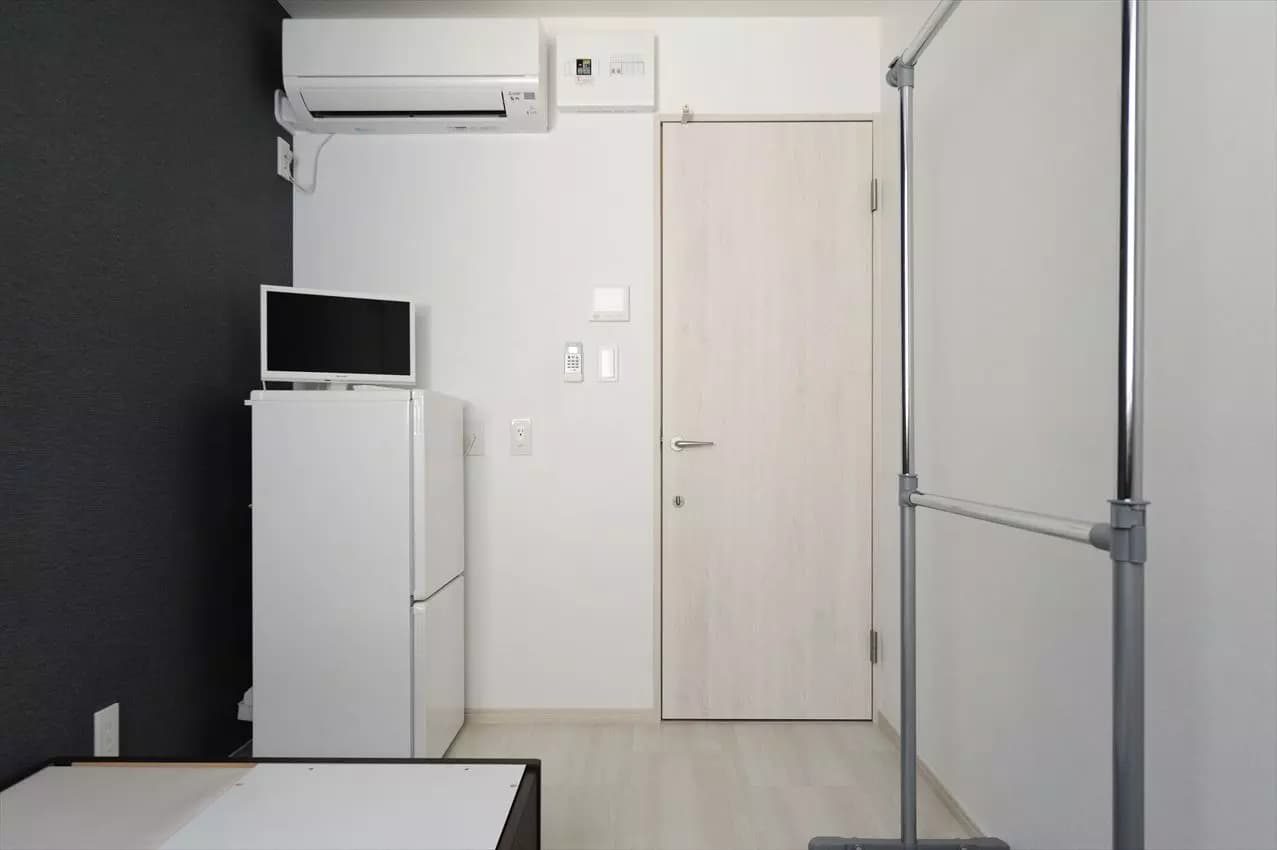 Room image 15