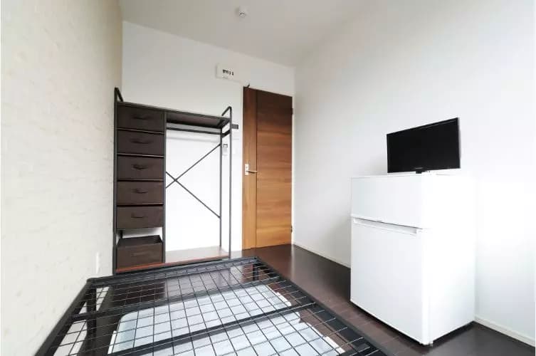 Room image 11