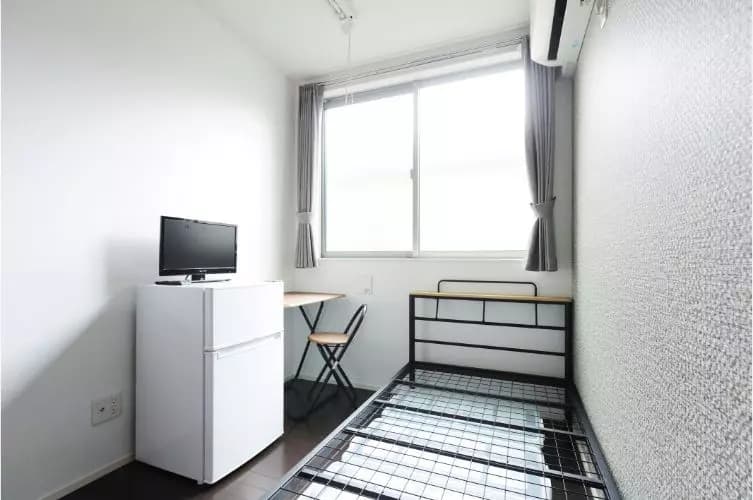 Room image 15