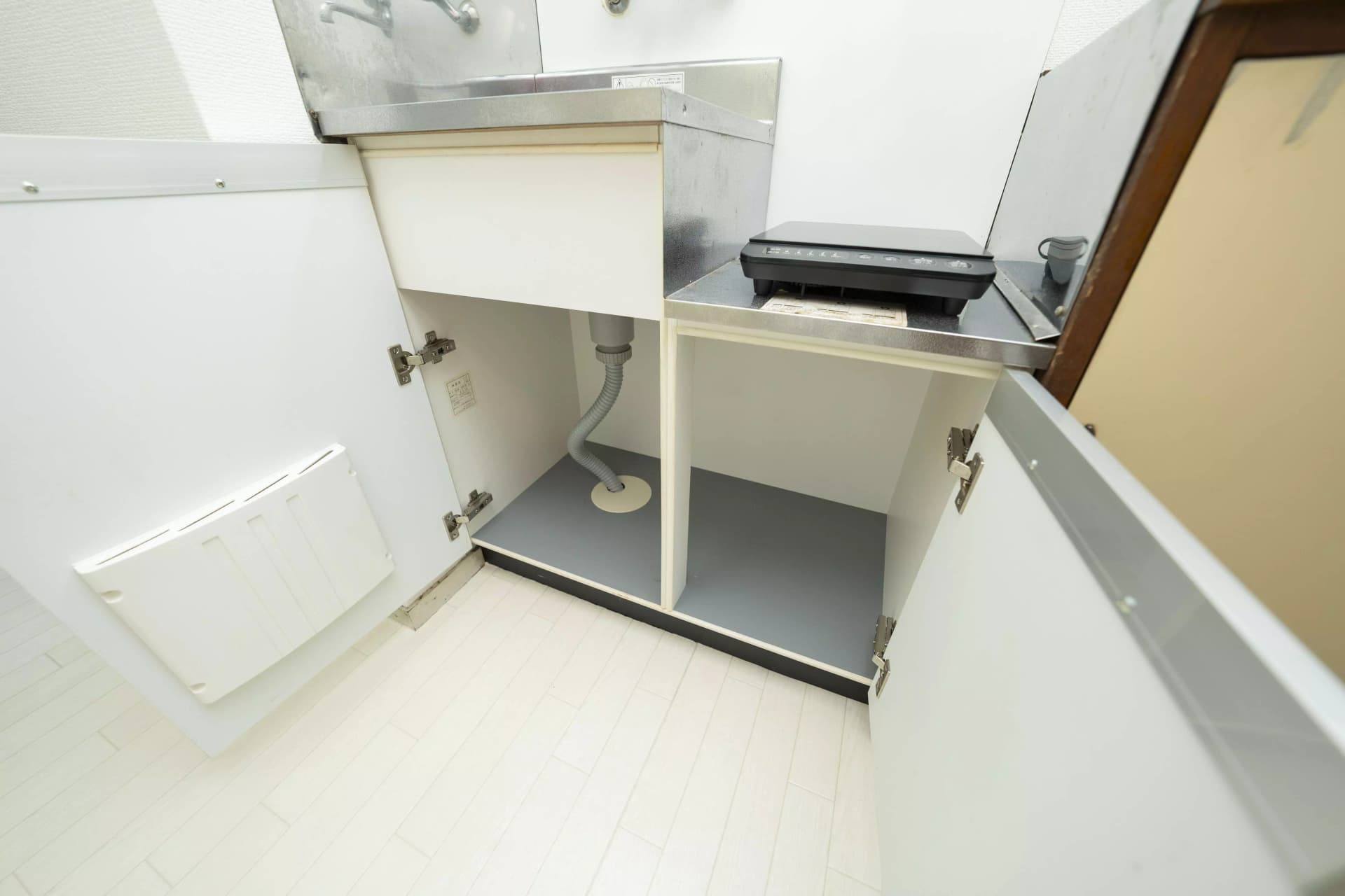 Room image 10