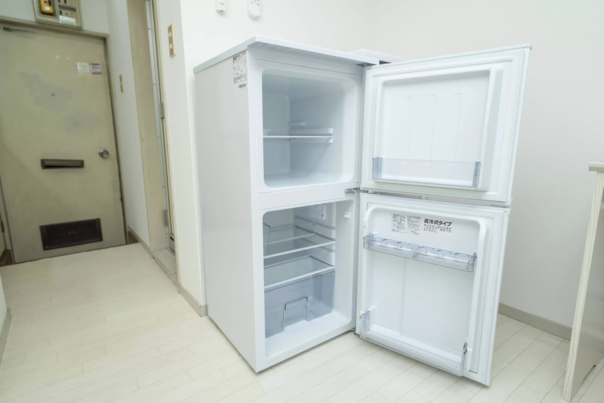 Room image 16