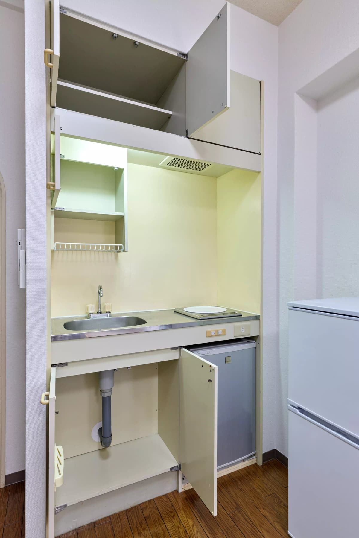 Room image 13