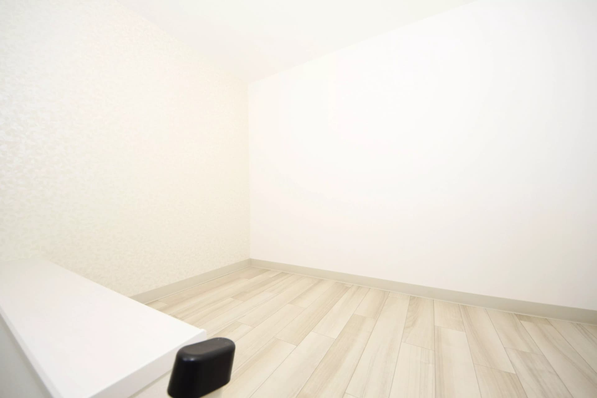 Room image 15