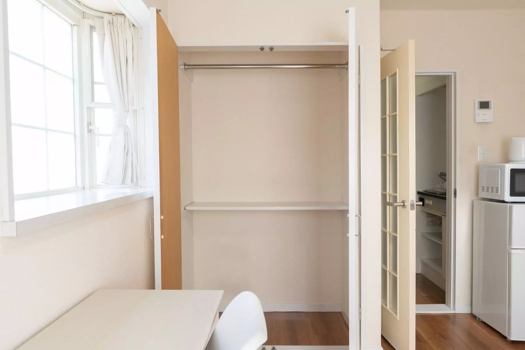 Room image 11