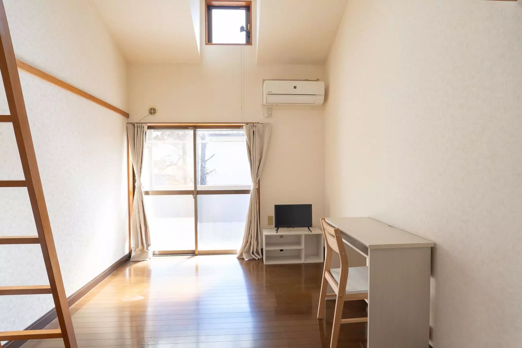 Room Image 17001860