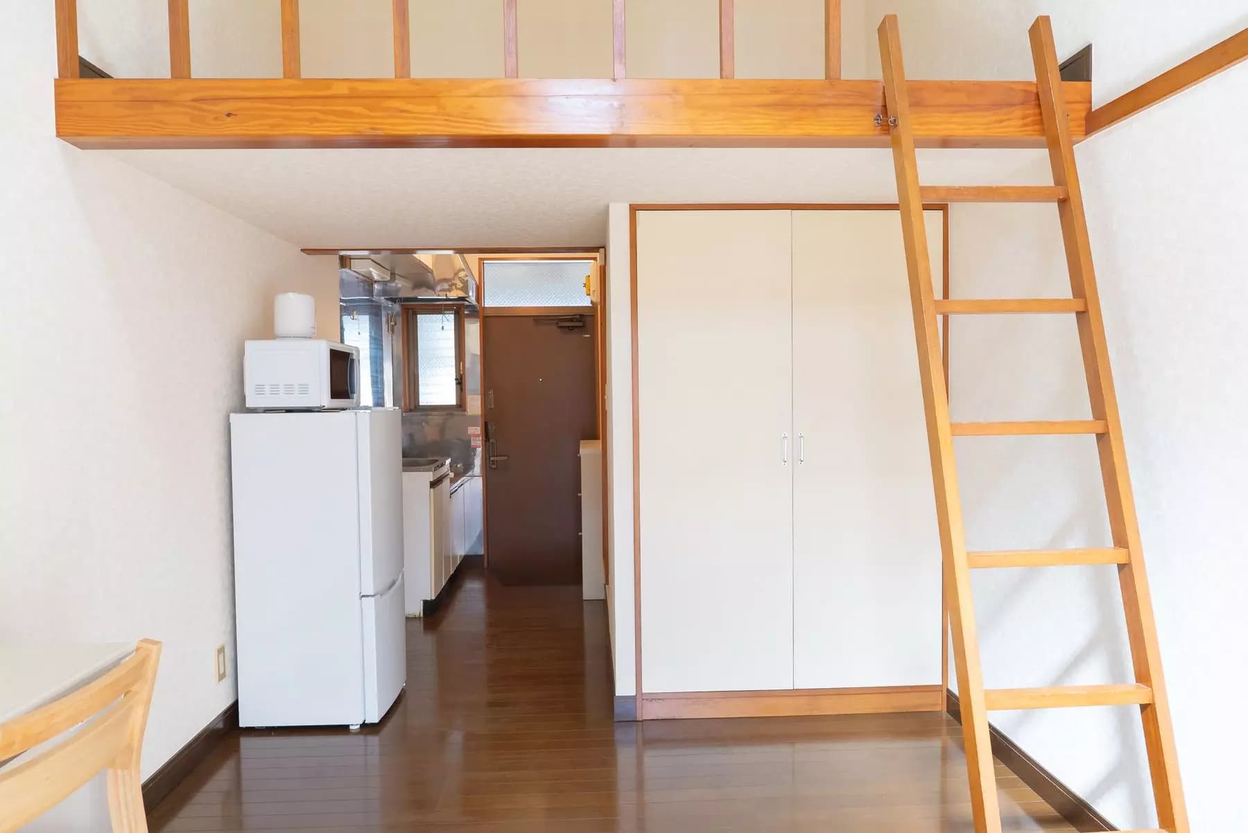 Room image 14