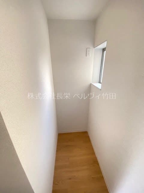 Room image 14