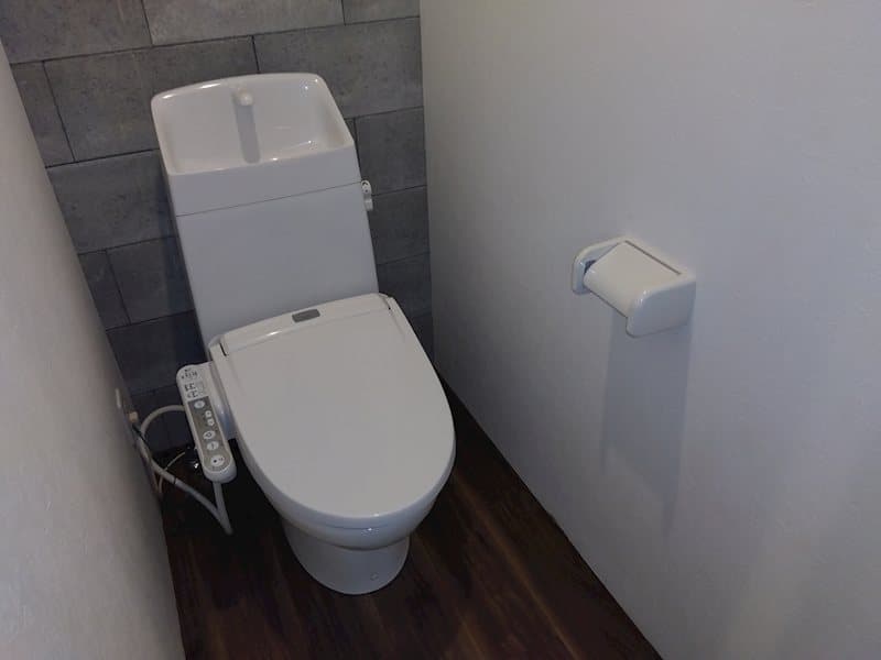 Room image 13