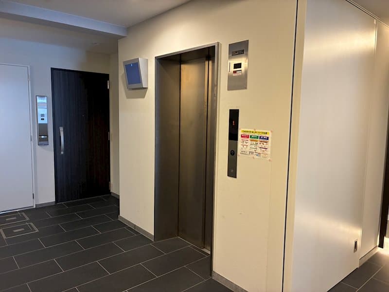 Room image 13
