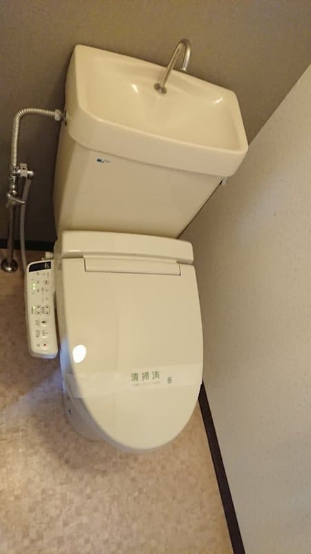 Room image 14
