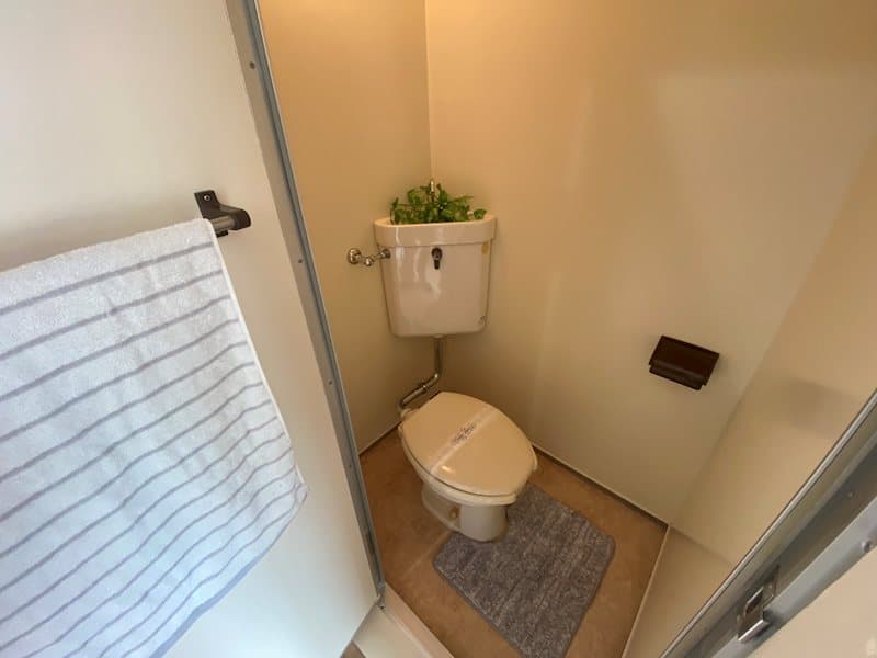 Room image 15