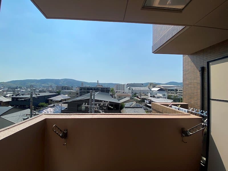 Room image 13