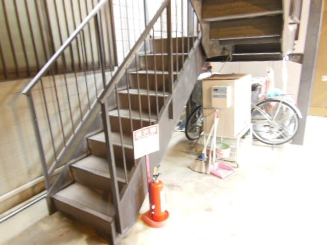 Room image 13