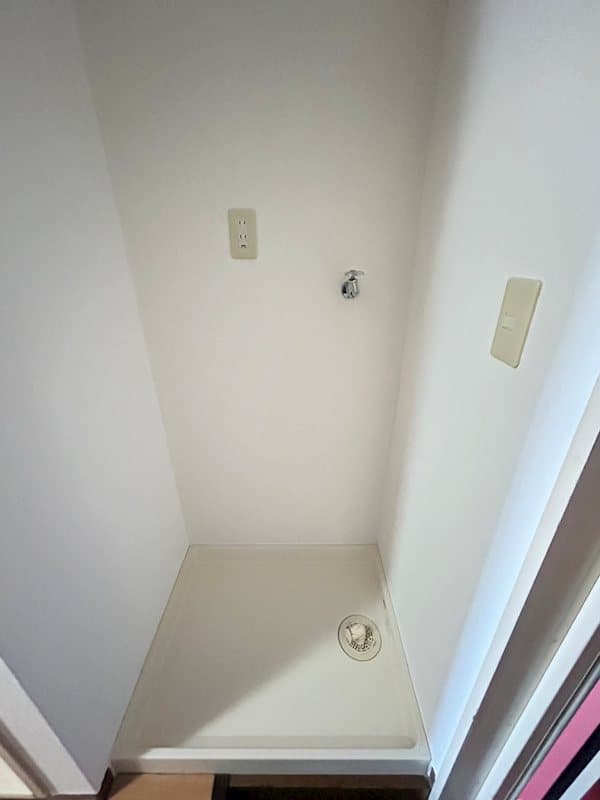 Room image 14
