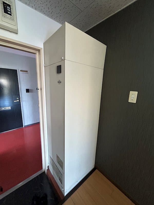 Room image 16