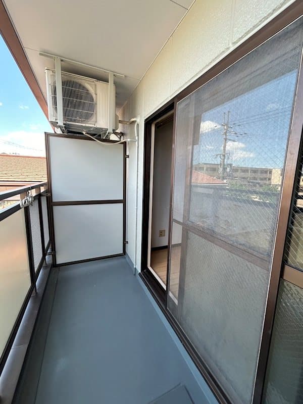 Room image 13