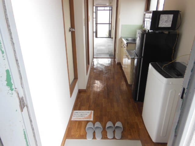 Room image 12