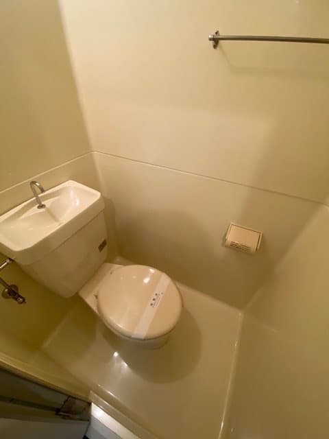 Room image 14