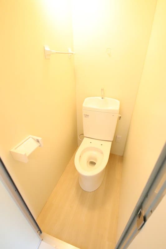 Room image 10