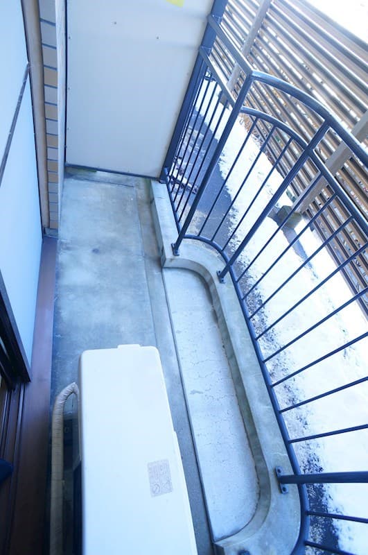 Room image 8
