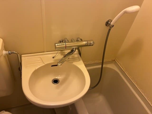 Room image 15