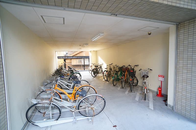 Room image 11