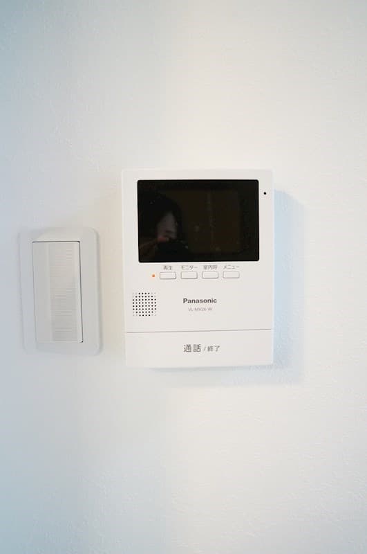 Room image 12