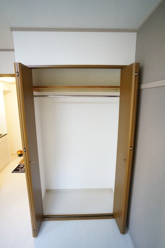 Room image 16