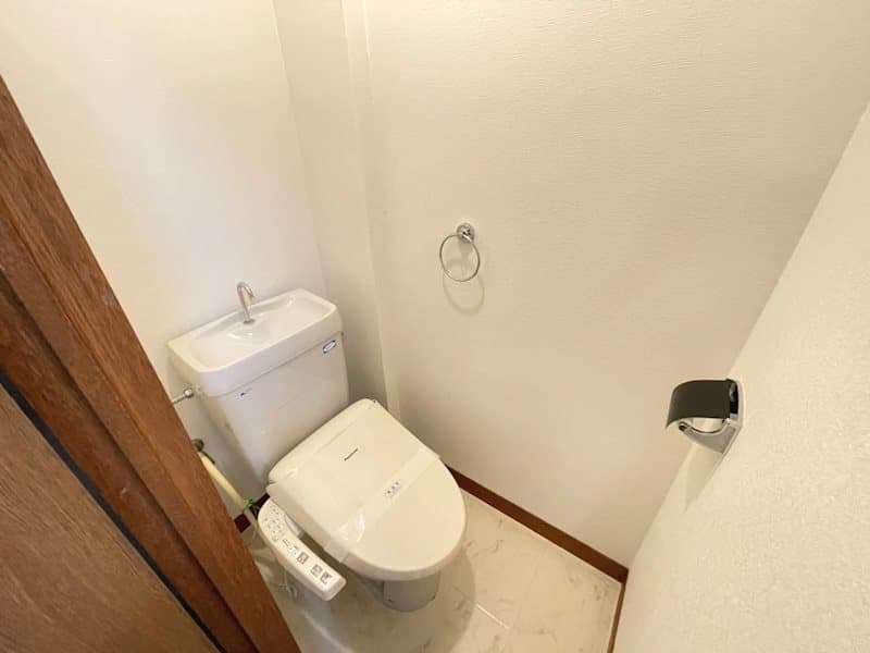 Room image 9