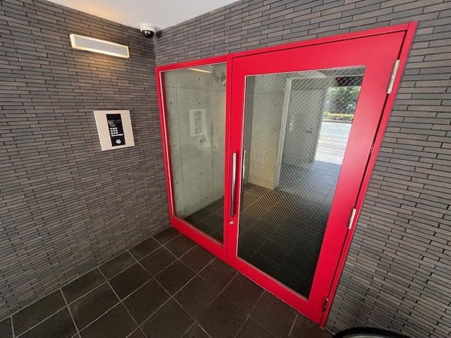 Room image 10