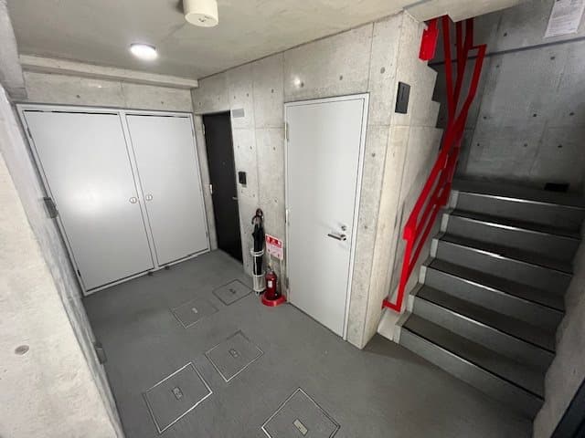 Room image 11
