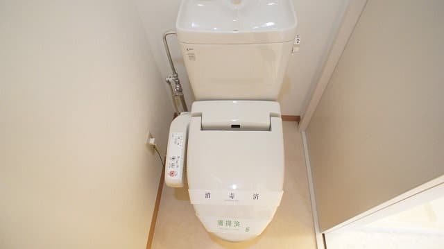 Room image 14