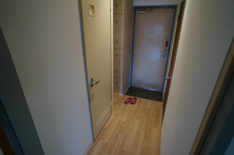 Room image 12