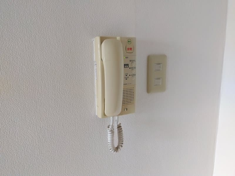Room image 15