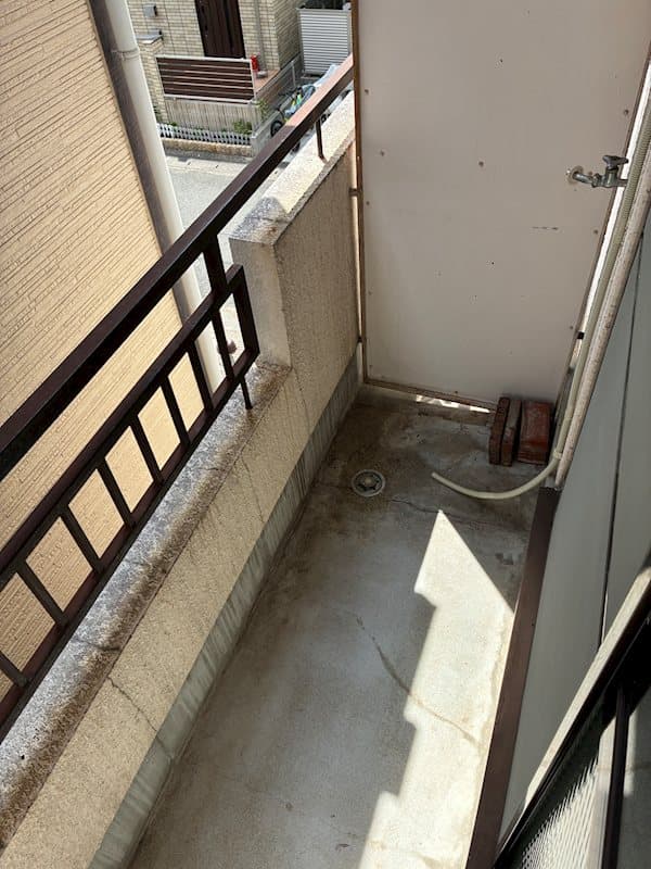 Room image 8