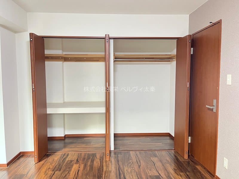 Room image 14