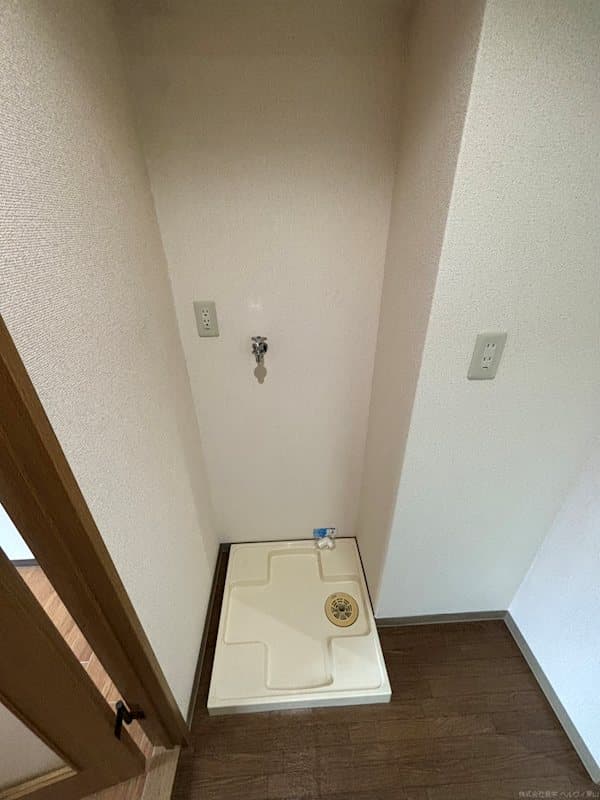 Room image 14