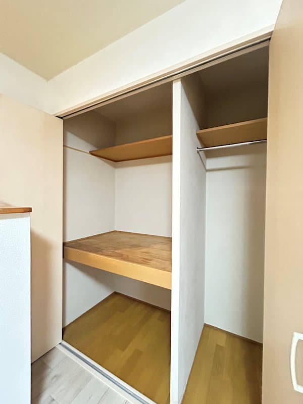 Room image 14