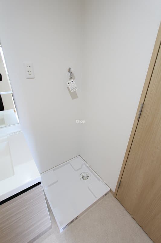 Room image 15