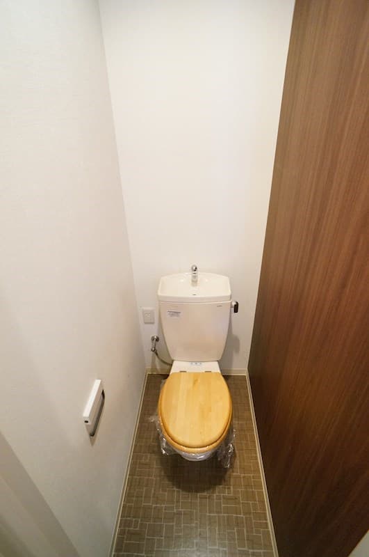 Room image 15