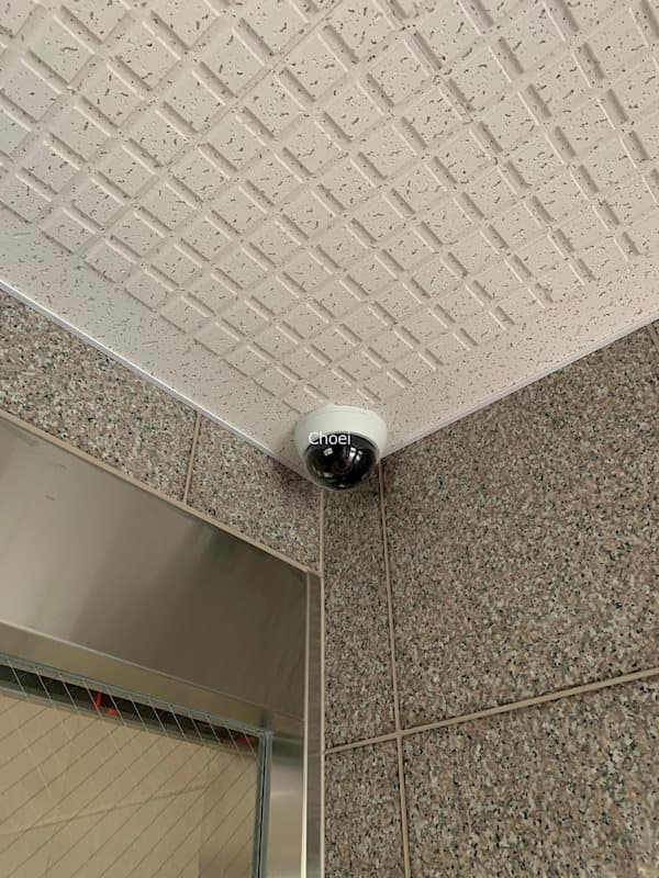 Room image 10