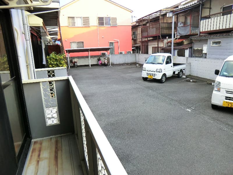 Room image 10