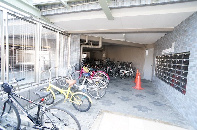 Room image 10