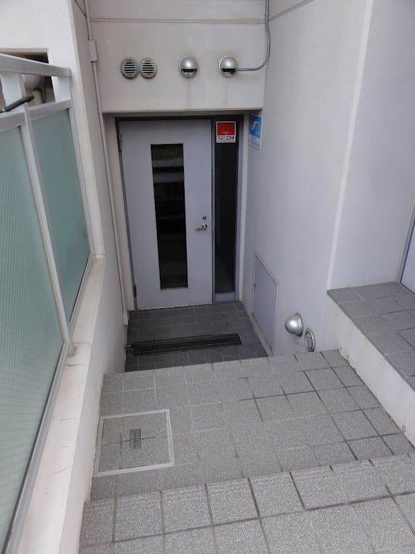 Room image 9