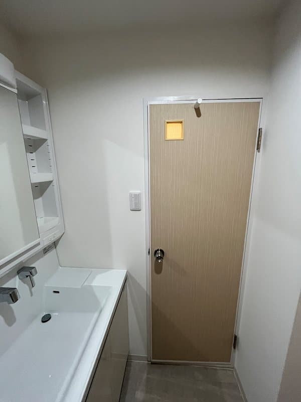 Room image 9